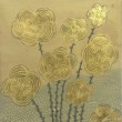 【蝋山 翠/ROYAMA Midori - バラ】金箔と模様を組み合わせて製作しています。 ― 2011年 女子美術大学大学院修士課程 日本画研究領域修了〈180×180ミリ /岩絵の具、金箔〉